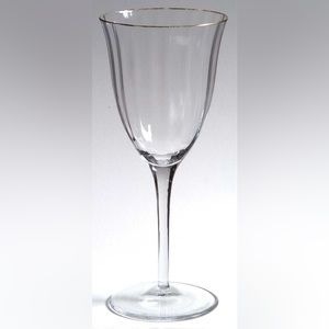 Laurin Gold
by GORHAM CRYSTAL